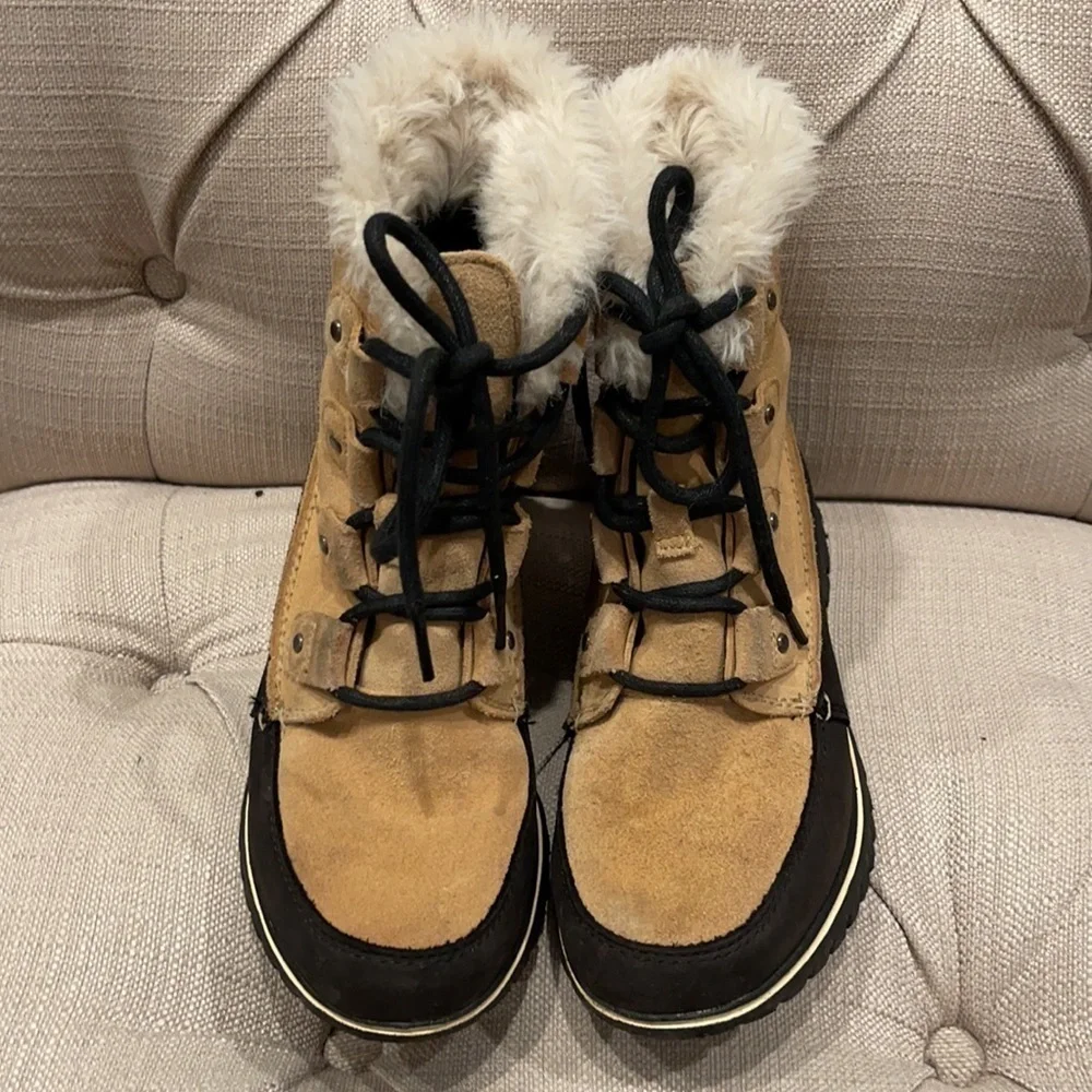 Sorel sz suede